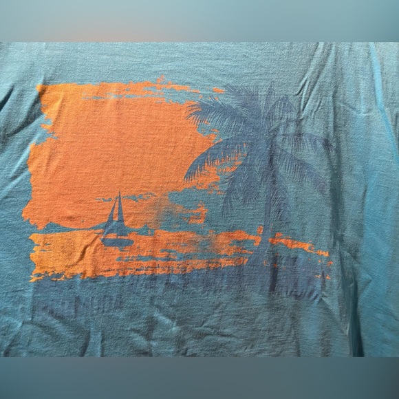 Men’s- Bermuda Collection, Light Blue, short sleeve, XL, shirt. Never worn - Picture 2 of 2